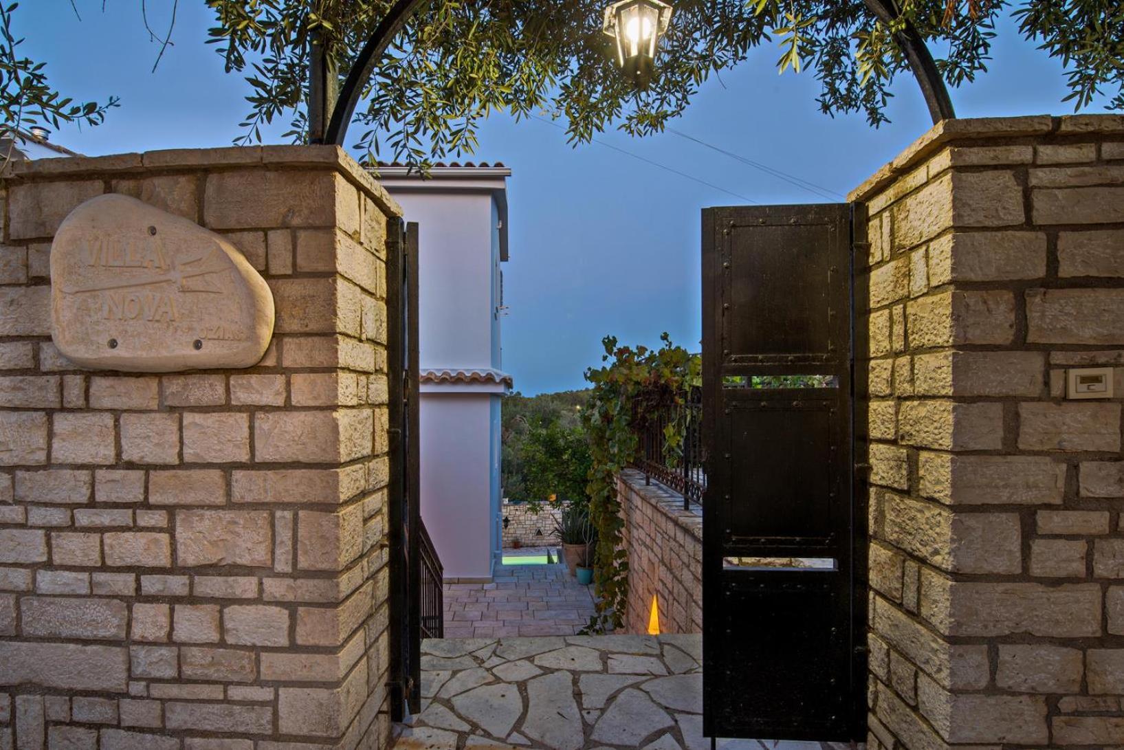 Villa Nova Ozias